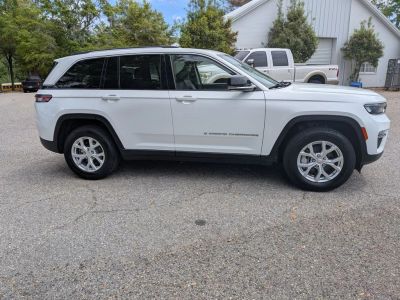 2023 Jeep Grand Cherokee - Photo 6