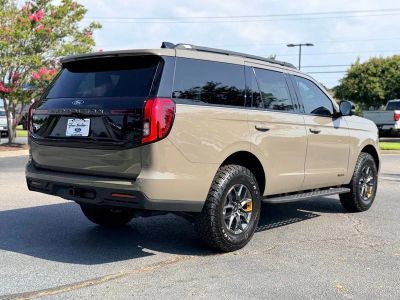 2026 Ford Expedition — detail view