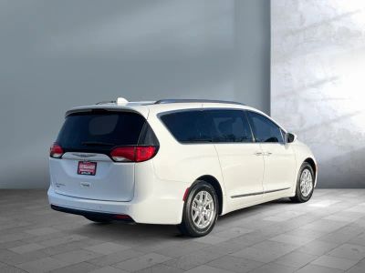 2020 Chrysler Pacifica - Photo 6