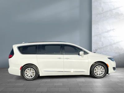 2020 Chrysler Pacifica - Photo 7