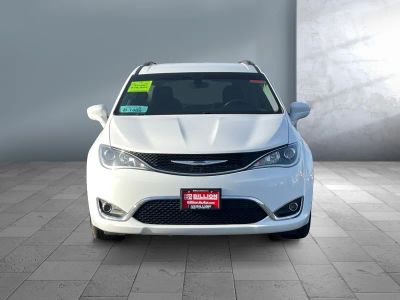 2020 Chrysler Pacifica - Photo 2