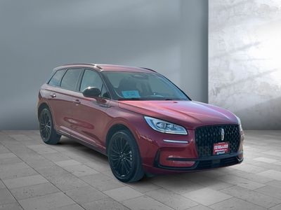 2023 Lincoln Corsair — photo 8 view