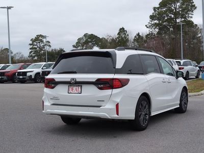 2025 Honda Odyssey - Photo 3