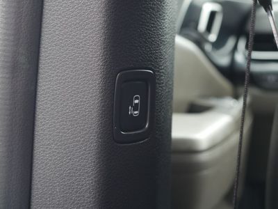 2025 Kia Carnival - Photo 9