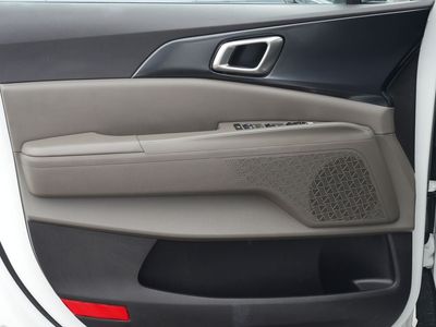 2025 Kia Carnival - Photo 31