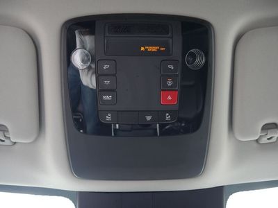 2025 Kia Carnival - Photo 50