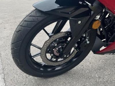 2025 Suzuki GSX250R ABS — photo 9 view