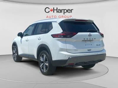 2024 Nissan Rogue — detail view