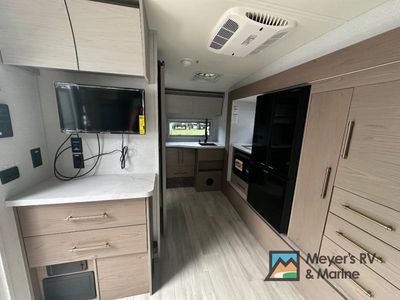 2026 Grand Design Serenova - Photo 7