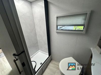 2026 Grand Design Serenova - Photo 13