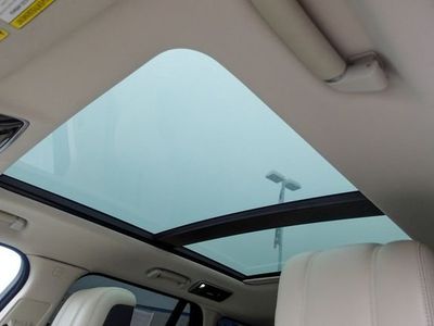 2019 Land Rover Range Rover - Photo 24