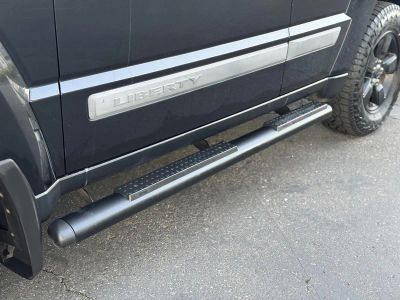 2012 Jeep Liberty — photo 12 view
