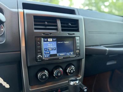 2012 Jeep Liberty — photo 19 view