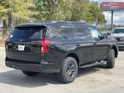 2026 Ford Expedition - Photo 3