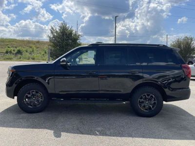 2026 Ford Expedition - Photo 6