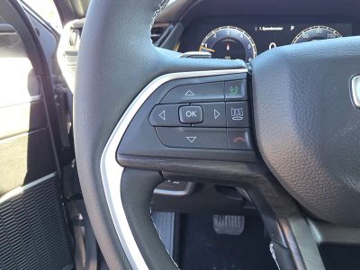 2026 Jeep Grand Cherokee — photo 17 view