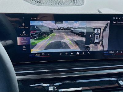 2026 BMW X5 — photo 11 view