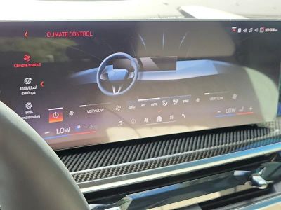 2026 BMW X5 — photo 30 view