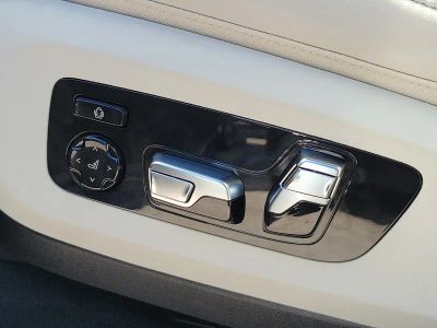 2026 BMW X5 — photo 24 view