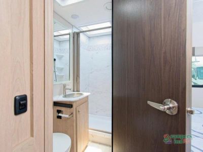 2026 Coachmen RV Leprechaun — photo 30 view