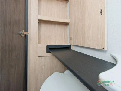2026 Coachmen RV Leprechaun — photo 33 view