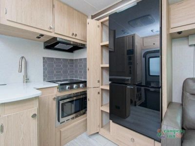 2026 Coachmen RV Leprechaun — photo 22 view