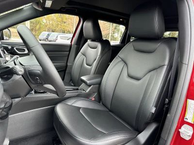 2026 Jeep Compass — photo 11 view