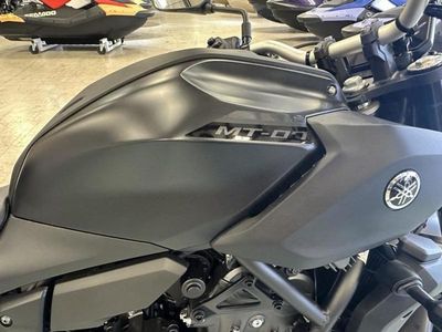 2026 Yamaha MT-07 - Photo 13