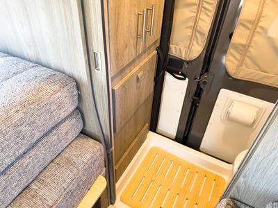 2026 Winnebago TRAVATO - Photo 19
