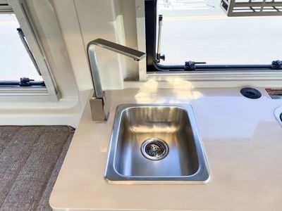 2026 Winnebago TRAVATO - Photo 9