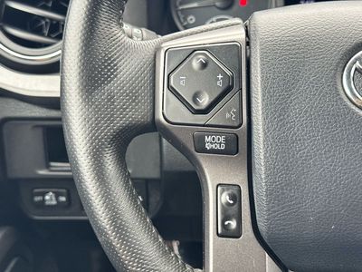 2017 Toyota Tacoma TRD Sport Double Cab - Photo 27