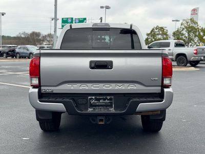2017 Toyota Tacoma TRD Sport Double Cab - Photo 14