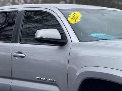 2017 Toyota Tacoma TRD Sport Double Cab - Photo 10