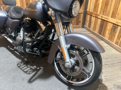 2016 Harley-Davidson Street Glide Special - Photo 13