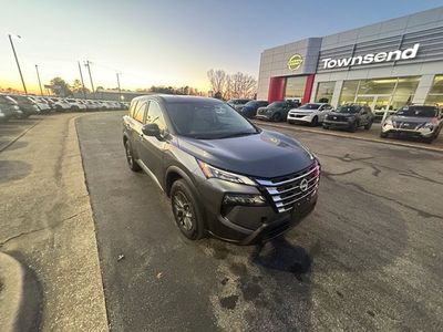 2025 Nissan Rogue - Photo 4