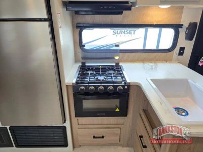 2026 Aspen Trail LE 26RL — photo 12 view
