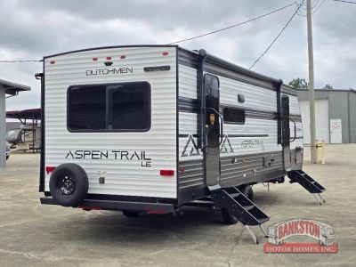 2026 Aspen Trail LE 26RL — engine compartment view