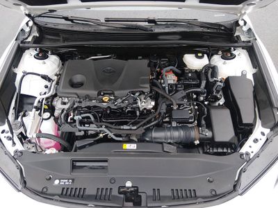 2025 Toyota Camry — photo 9 view