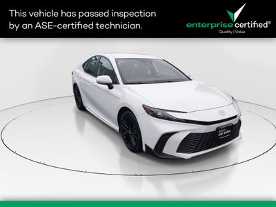 2025 Toyota Camry SE — front three-quarter view