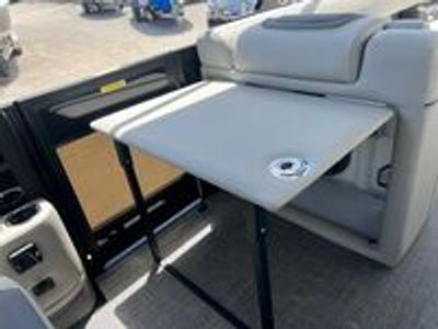 2025 Barletta Lusso L25UC - Photo 18