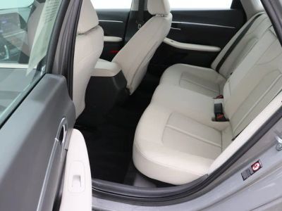 2022 Hyundai Sonata FWD - Photo 29