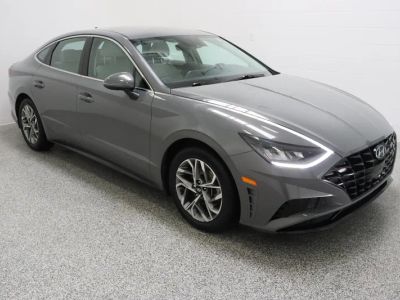 2022 Hyundai Sonata FWD - Photo 4