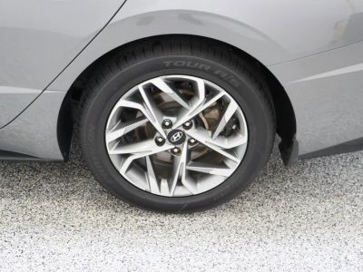 2022 Hyundai Sonata FWD - Photo 10