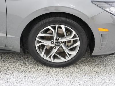 2022 Hyundai Sonata FWD - Photo 5