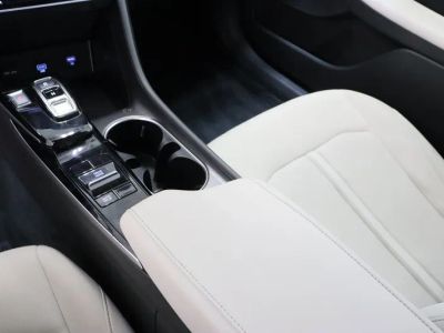 2022 Hyundai Sonata FWD - Photo 17