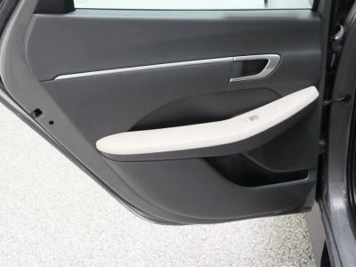 2022 Hyundai Sonata FWD - Photo 27