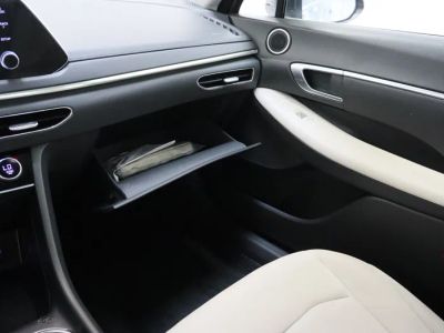 2022 Hyundai Sonata FWD - Photo 24