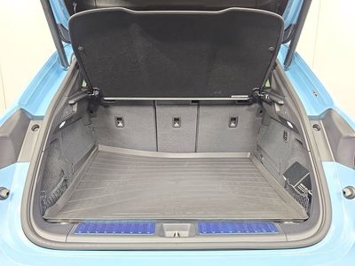 2026 Porsche Macan Electric - Photo 25
