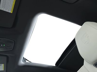 2026 Porsche Macan Electric - Photo 28