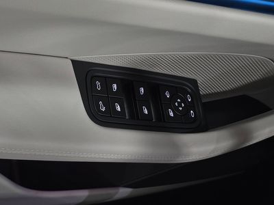 2026 Porsche Macan Electric - Photo 21